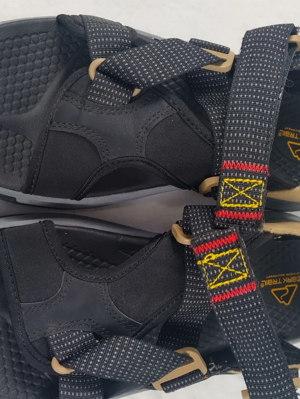 Ozark Trail Men's Size 8 Outdoors Adjustable Sandals